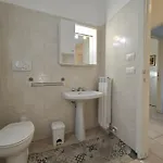 R04 - Comodo Trilocale Con Giardino E Posto Auto