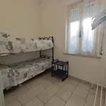 R04 - Comodo Trilocale Con Giardino E Posto Auto Lägenhet *